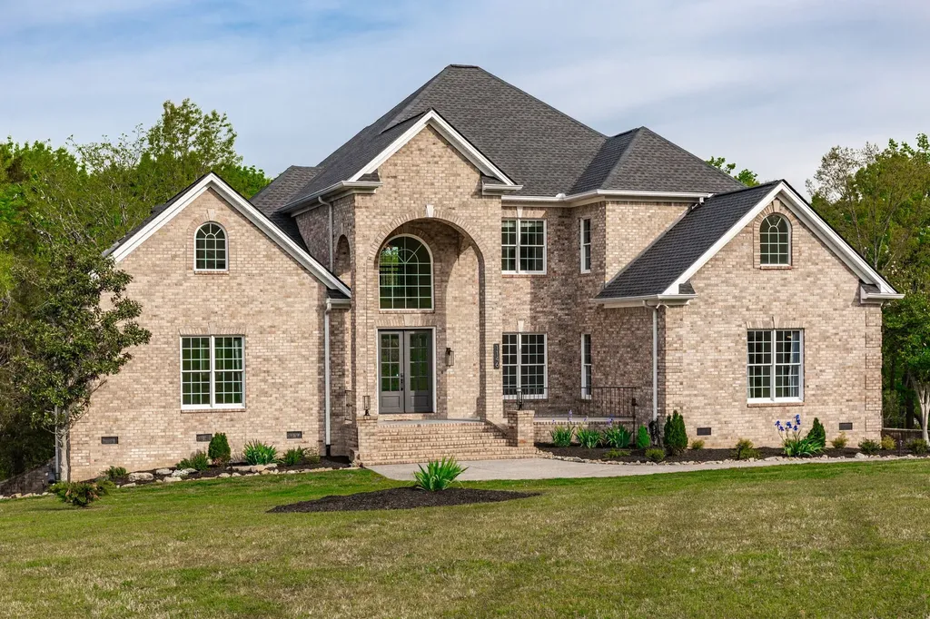 1146 Stirlingshire Drive Hendersonville TN 37075