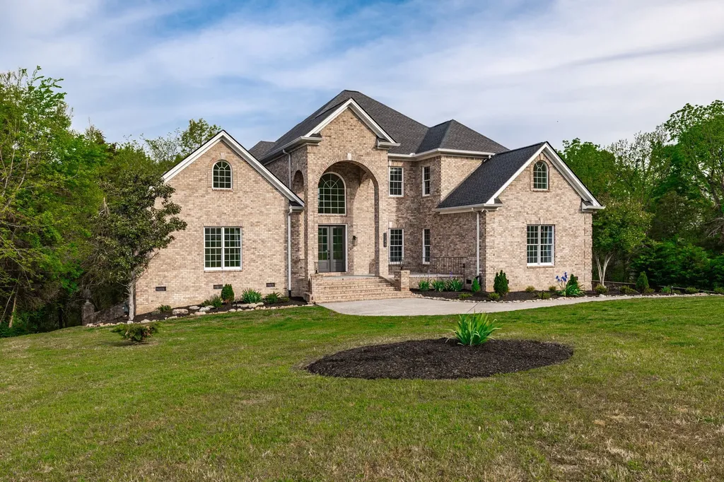 1146 Stirlingshire Drive Hendersonville TN 37075