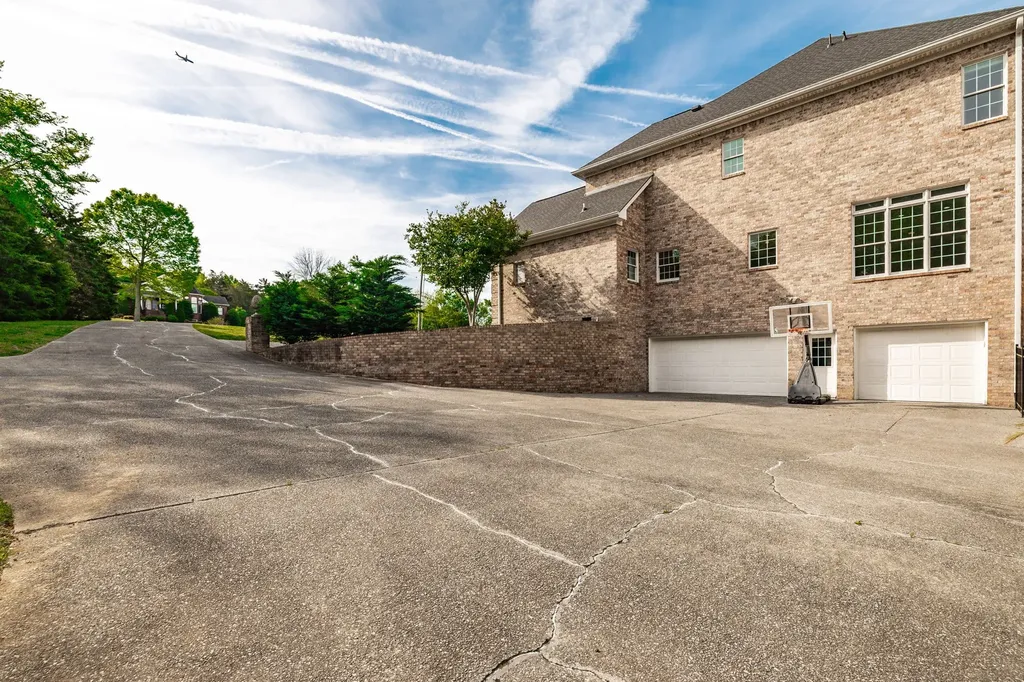 1146 Stirlingshire Drive Hendersonville TN 37075