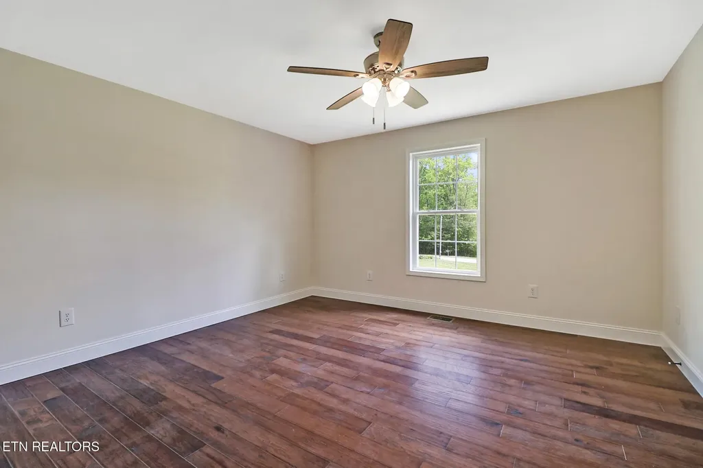 310 Summerwind Drive Crossville TN 38571