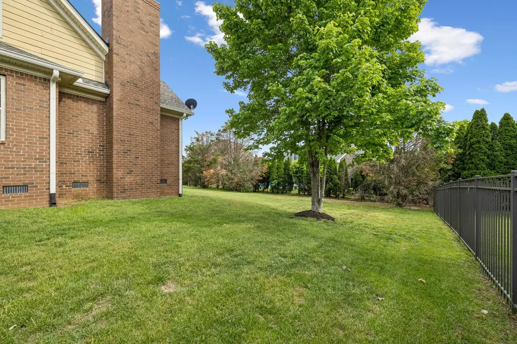 1067 Gadwall Circle Hendersonville TN 37075
