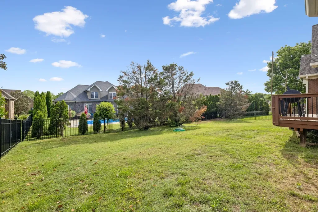 1067 Gadwall Circle Hendersonville TN 37075