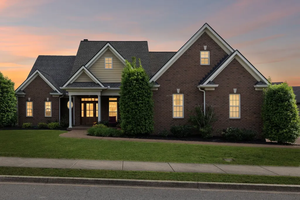 1067 Gadwall Circle Hendersonville TN 37075