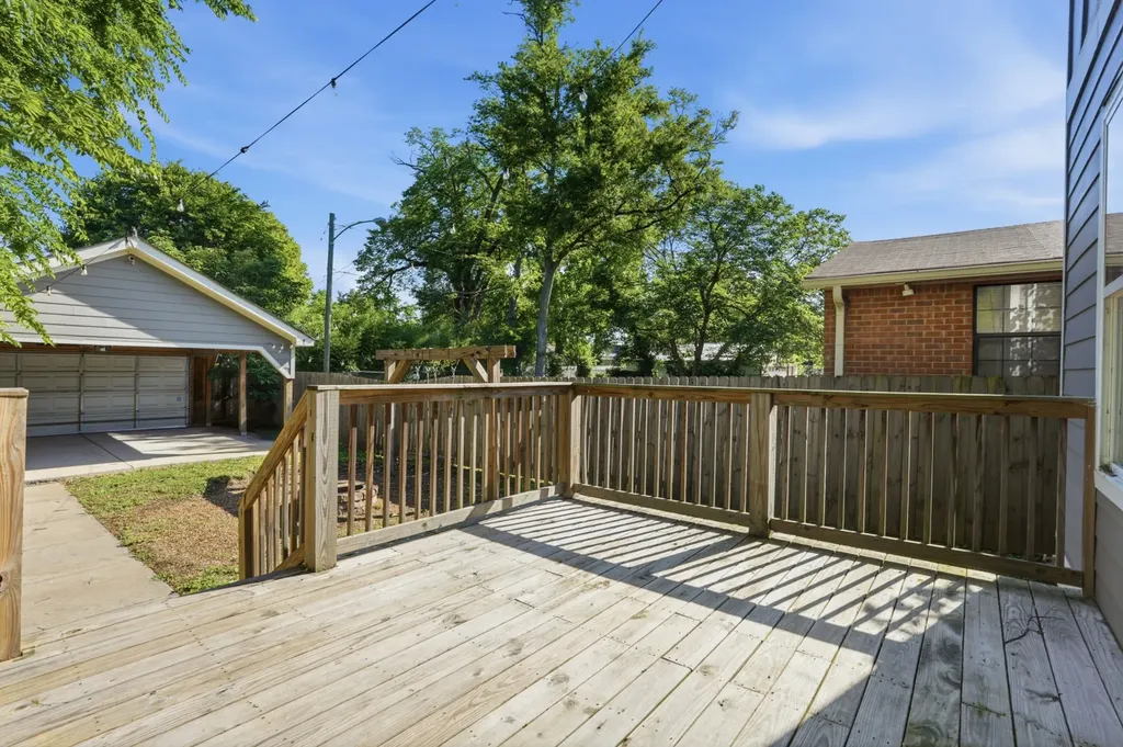 1826 Knowles Street Nashville TN 37208
