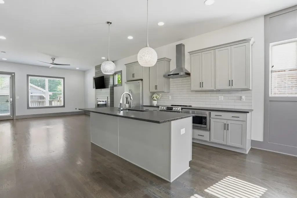 1826 Knowles Street Nashville TN 37208