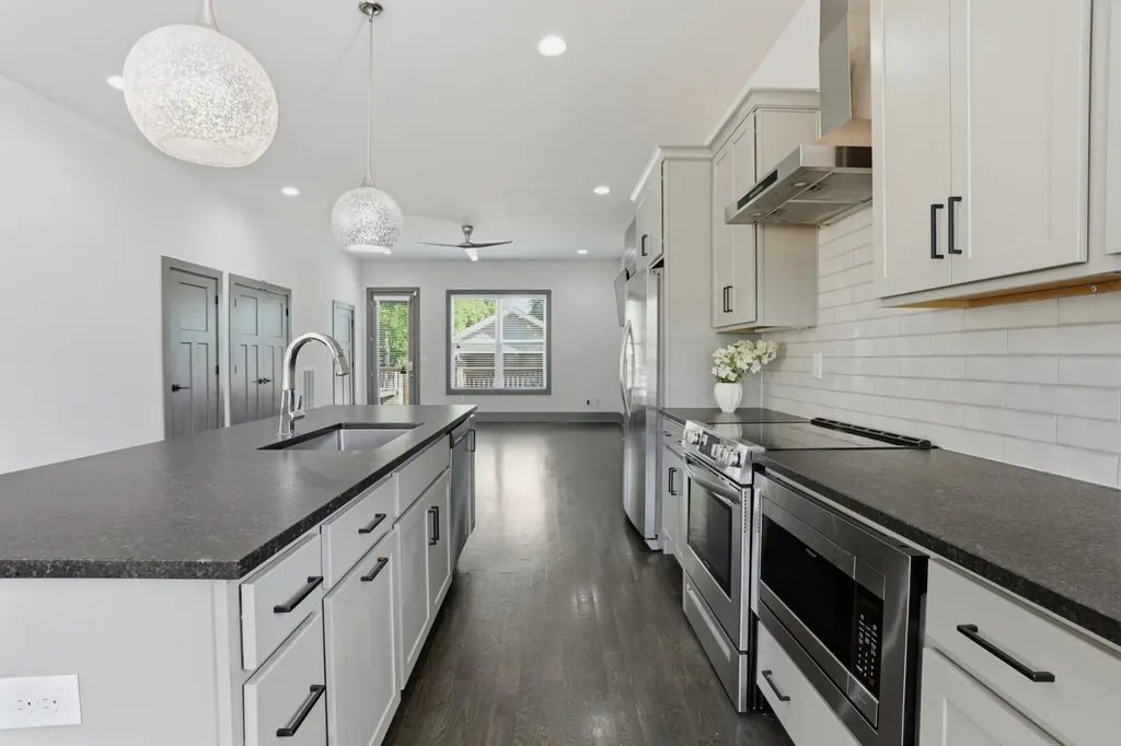 1826 Knowles Street Nashville TN 37208