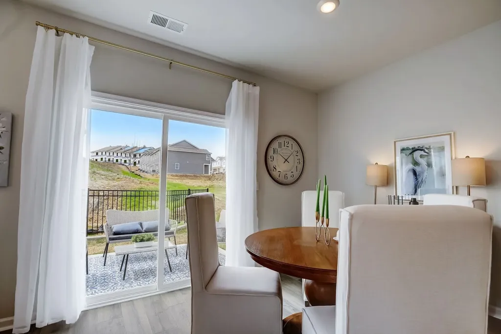 2256 Harlequin Point Lebanon TN 37090