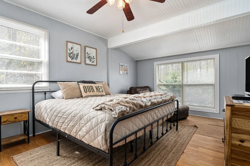 235 Rye Hobbs Hollow Road Smithville TN 37166
