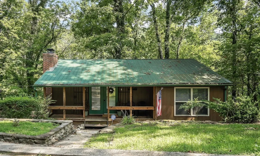 235 Rye Hobbs Hollow Road Smithville TN 37166