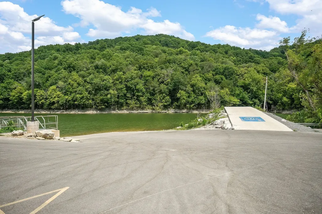 235 Rye Hobbs Hollow Road Smithville TN 37166