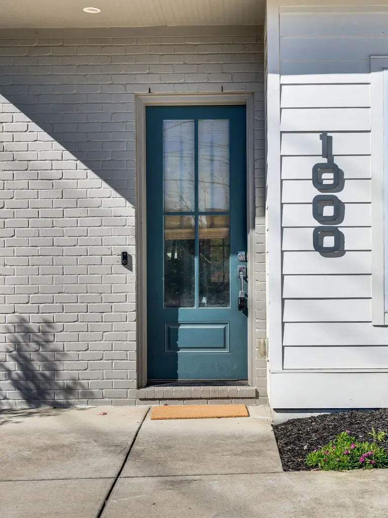 1000 Free Silver Road Nashville TN 37207