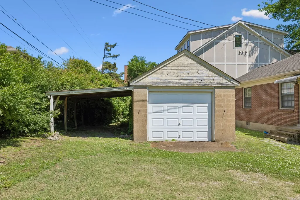 2110A W Linden Avenue Nashville TN 37212