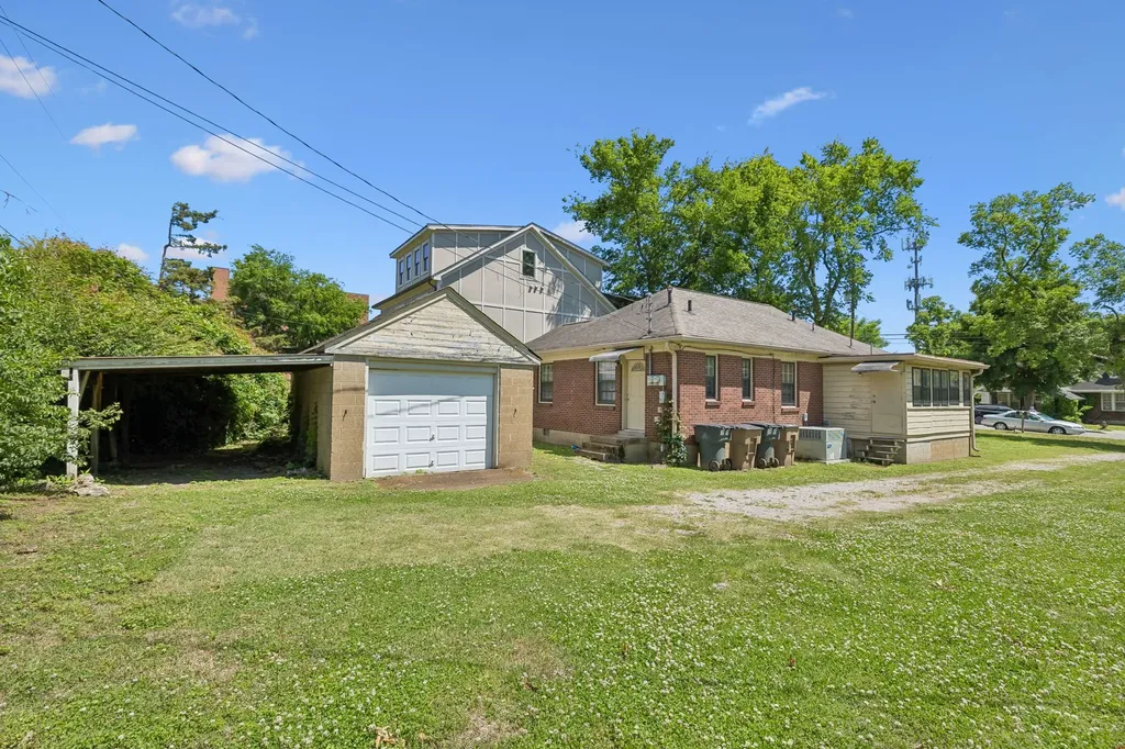 2110A W Linden Avenue Nashville TN 37212