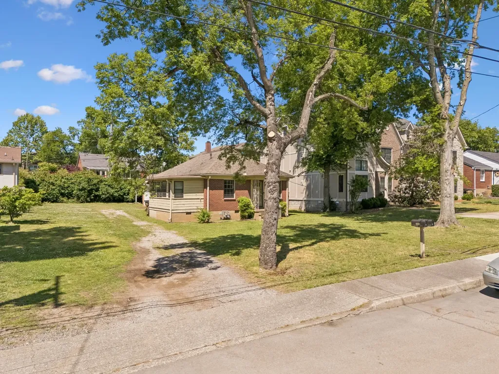 2110A W Linden Avenue Nashville TN 37212