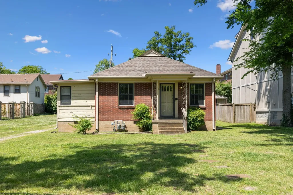 2110A W Linden Avenue Nashville TN 37212
