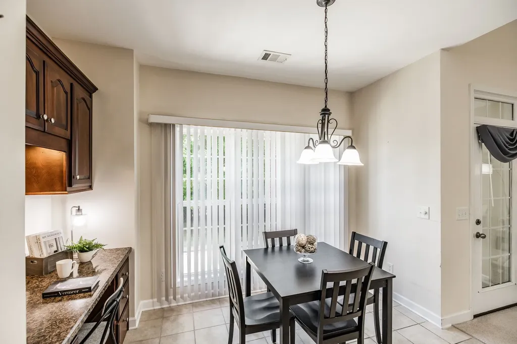 4037 Brimestone Way Greenbrier TN 37073
