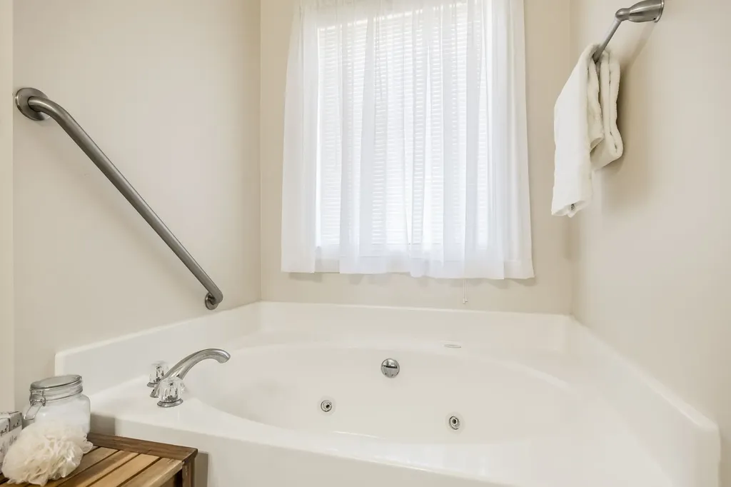 4037 Brimestone Way Greenbrier TN 37073