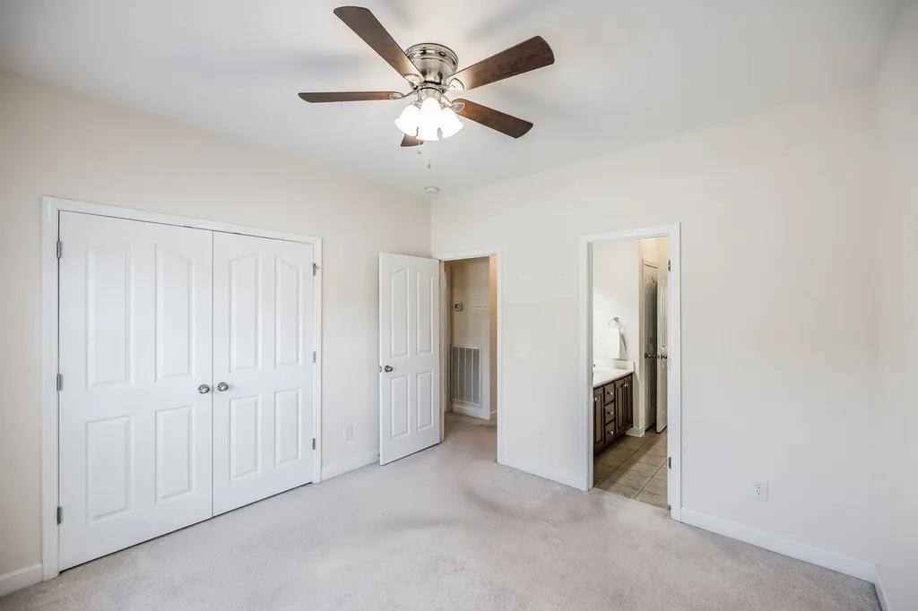 4037 Brimestone Way Greenbrier TN 37073