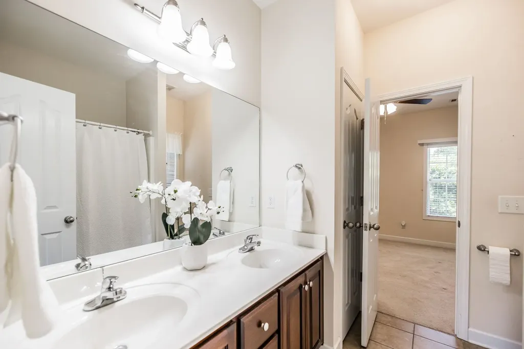 4037 Brimestone Way Greenbrier TN 37073