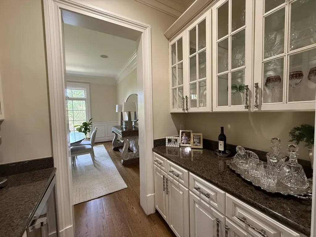 3205 Woodlawn Drive Nashville TN 37215