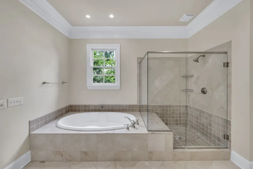 3205 Woodlawn Drive Nashville TN 37215