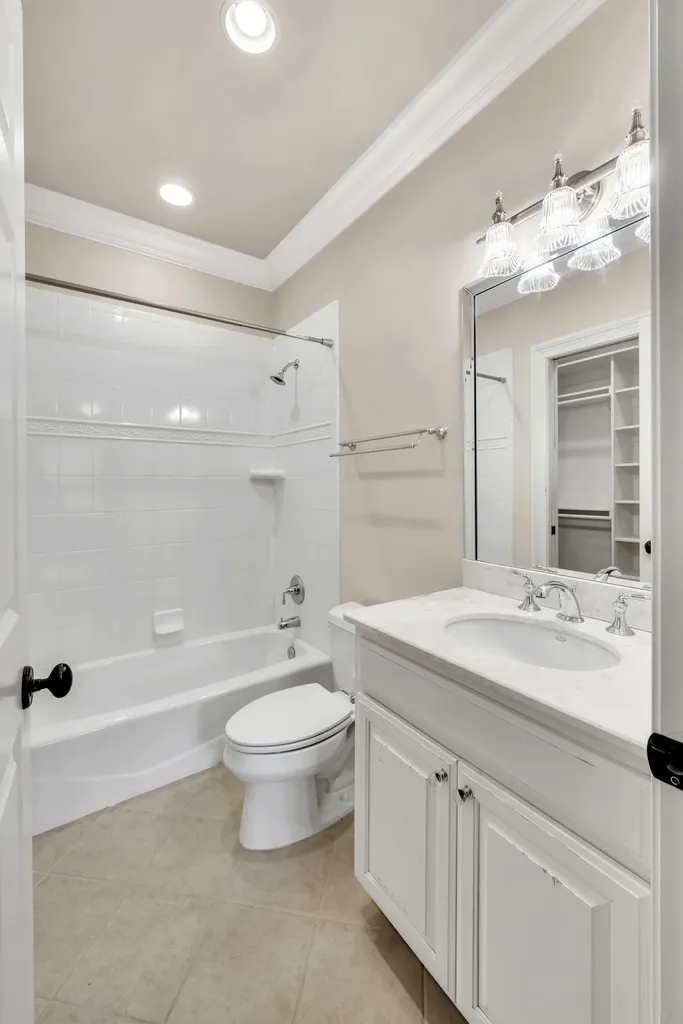 3205 Woodlawn Drive Nashville TN 37215