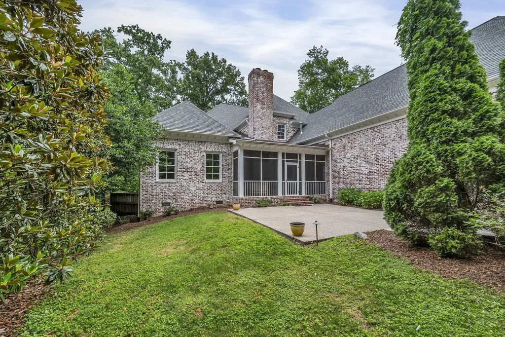 3205 Woodlawn Drive Nashville TN 37215