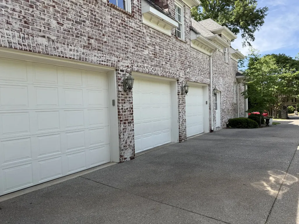 3205 Woodlawn Drive Nashville TN 37215