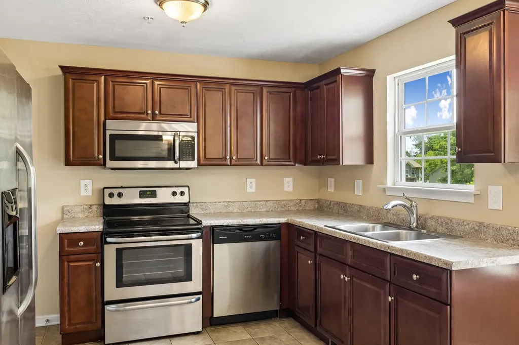150 Lizzie Road Ashland City TN 37015