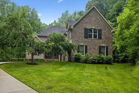 129 Timber Hills Road Hendersonville TN 37075