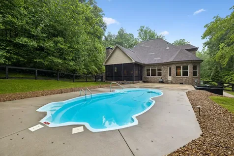 129 Timber Hills Road Hendersonville TN 37075
