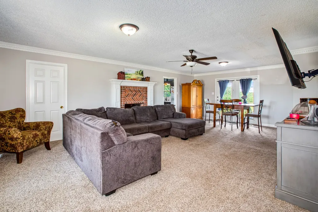 1830 Bethbirei Road Lewisburg TN 37091