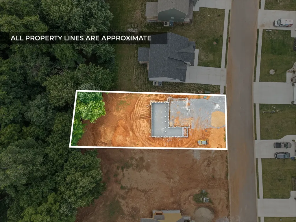 586 Pongracz Way Clarksville TN 37042