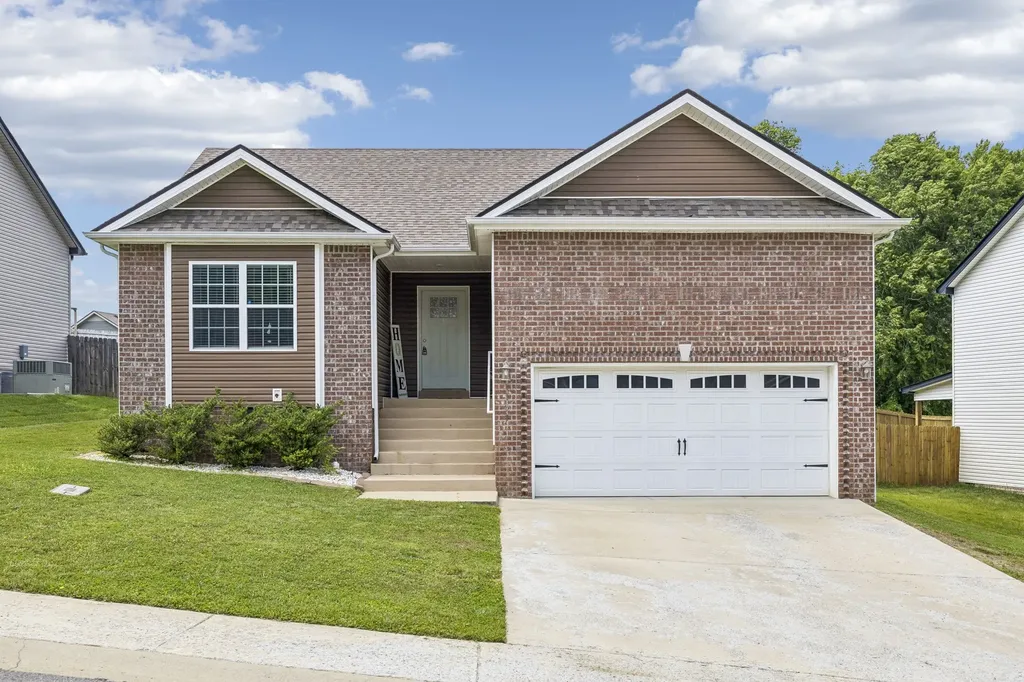 1149 Racker Drive Clarksville TN 37043