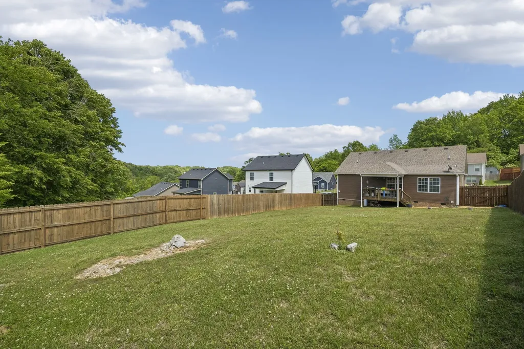 1149 Racker Drive Clarksville TN 37043