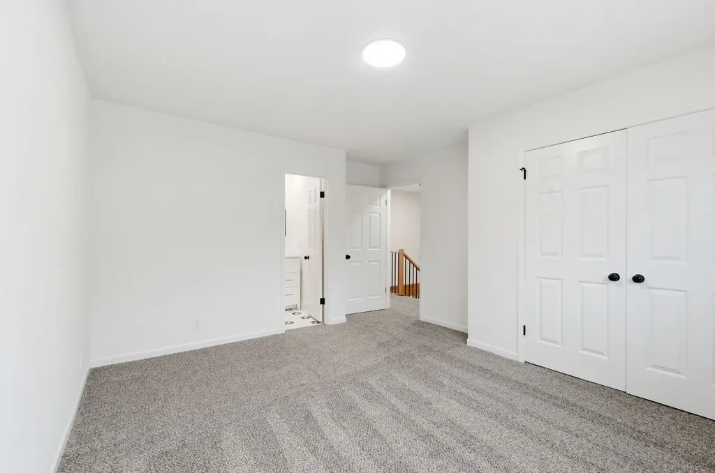 8207 Sawyer Brown Road Nashville TN 37221