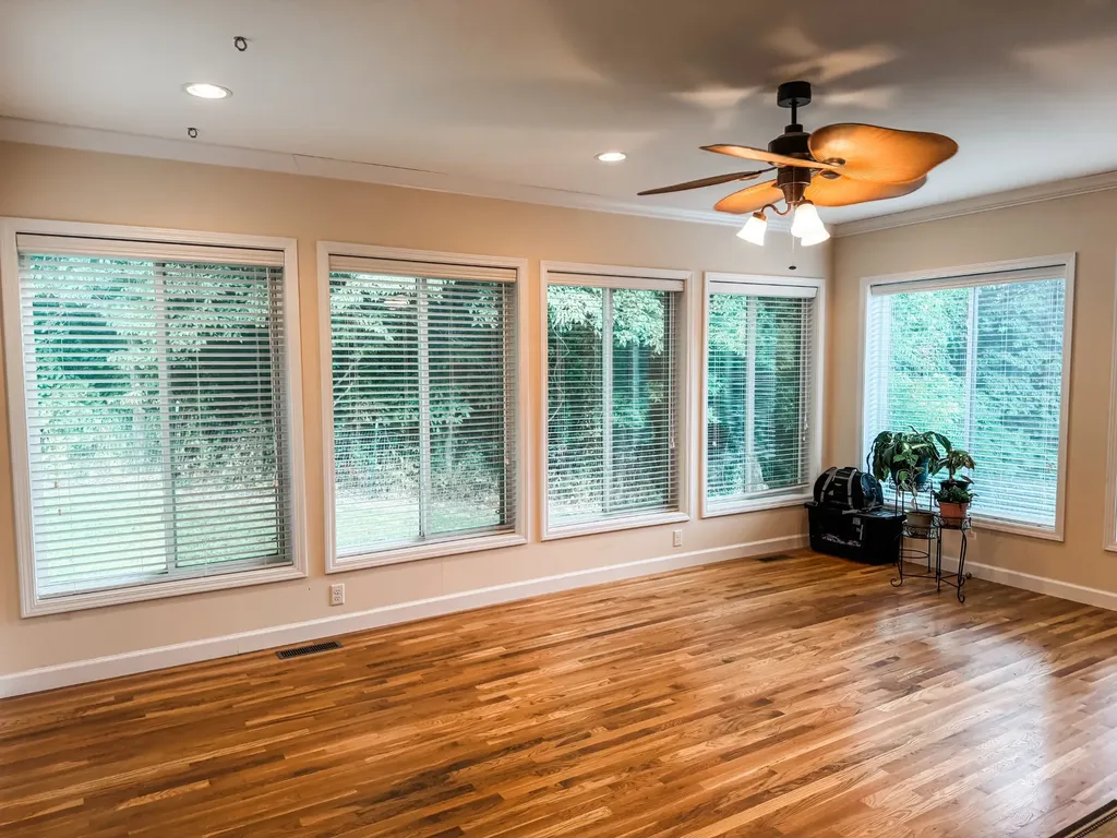 1323 Buckingham Place Cookeville TN 38501