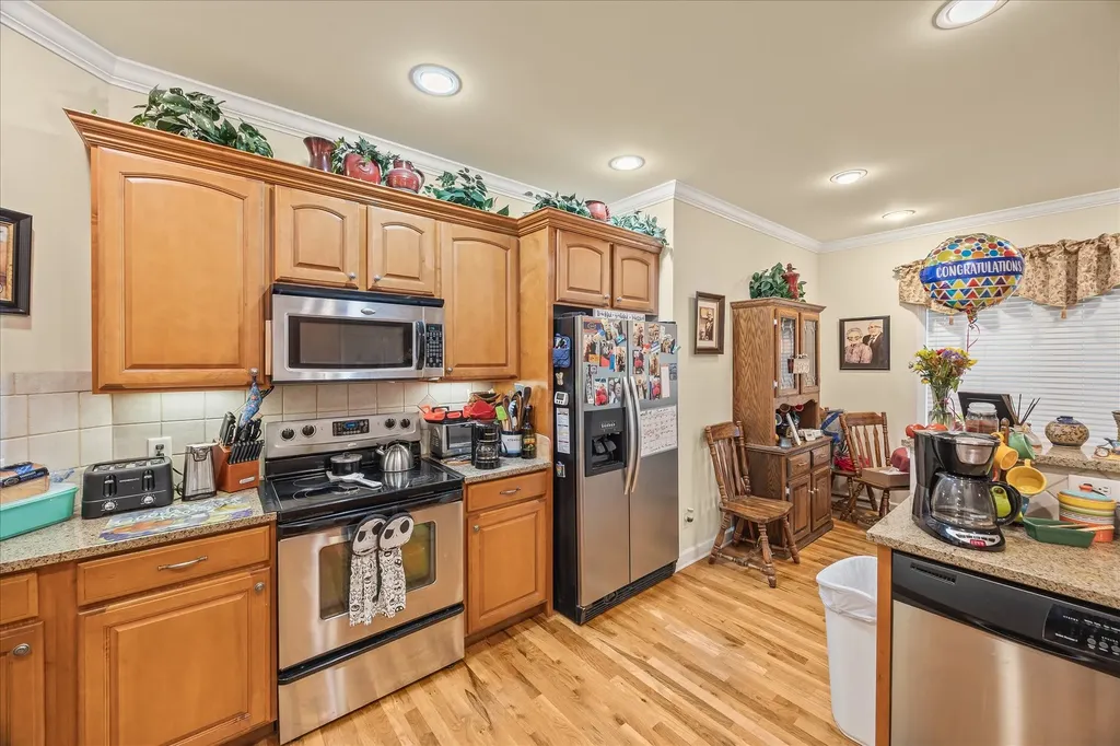 1323 Buckingham Place Cookeville TN 38501