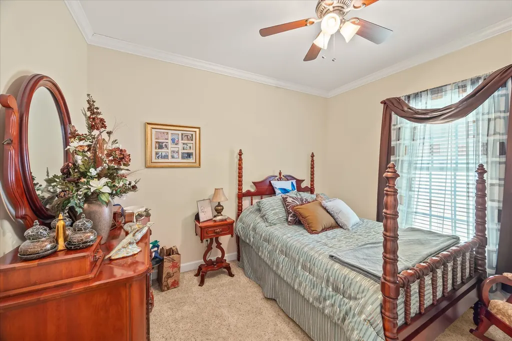 1323 Buckingham Place Cookeville TN 38501