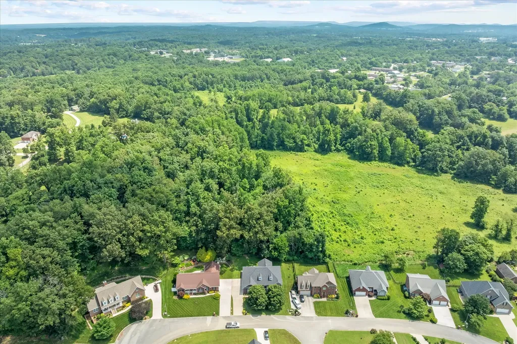 1323 Buckingham Place Cookeville TN 38501