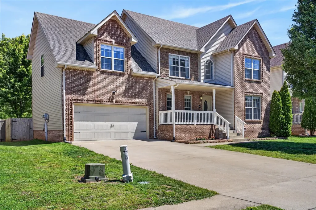 721 Cavalier Drive Clarksville TN 37040