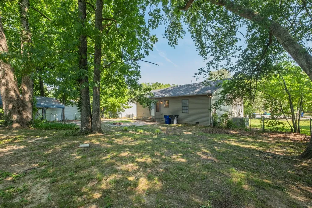 308 Oakdale Drive White House TN 37188