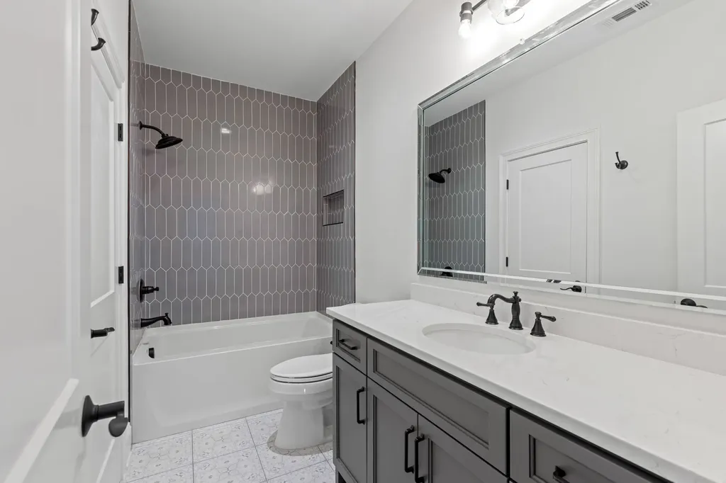 405 Flag Court Gallatin TN 37066