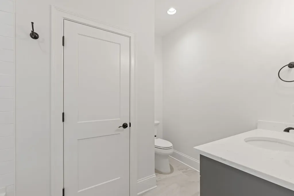 405 Flag Court Gallatin TN 37066
