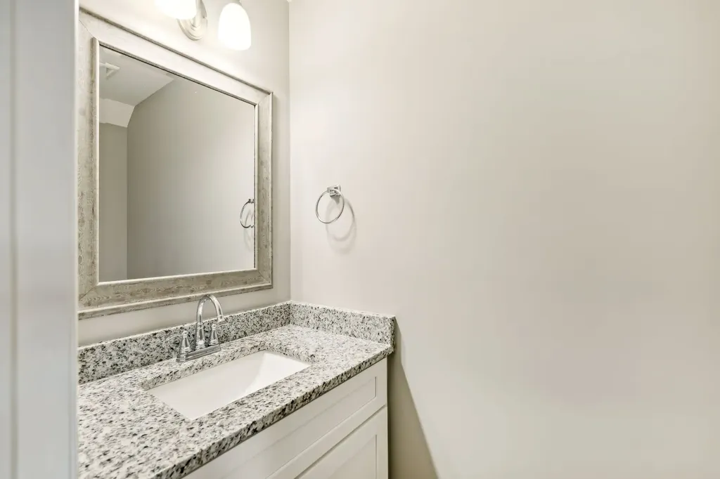 927 Sutton Cove Columbia TN 38401