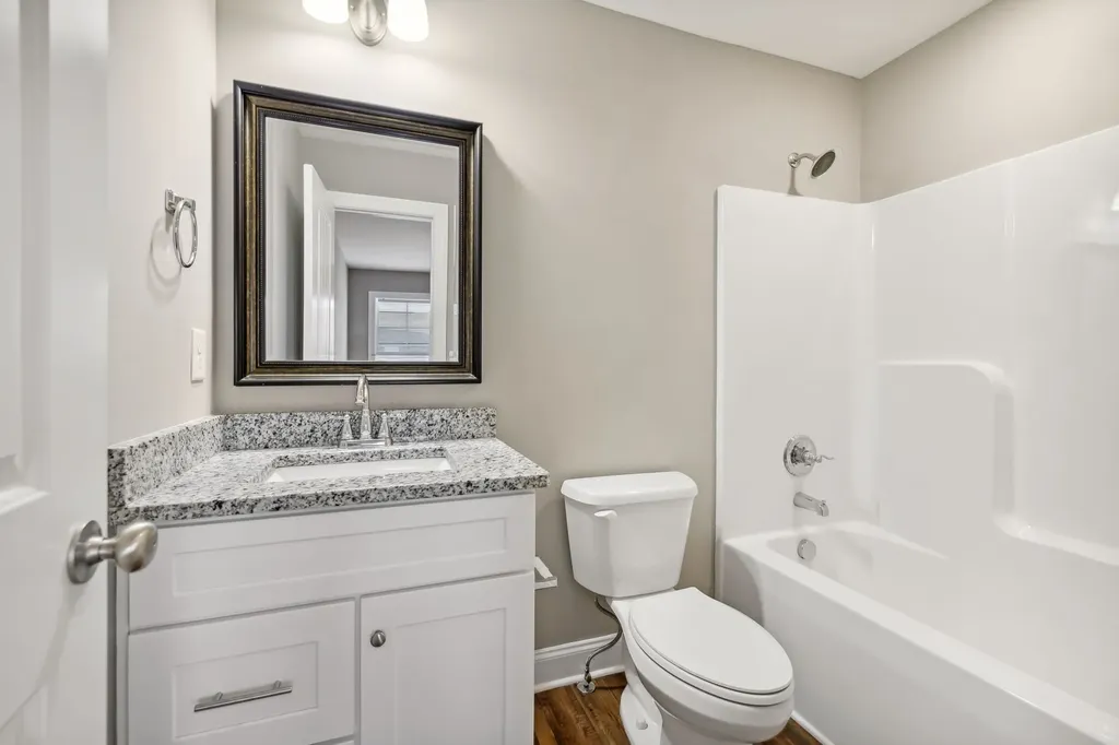 927 Sutton Cove Columbia TN 38401