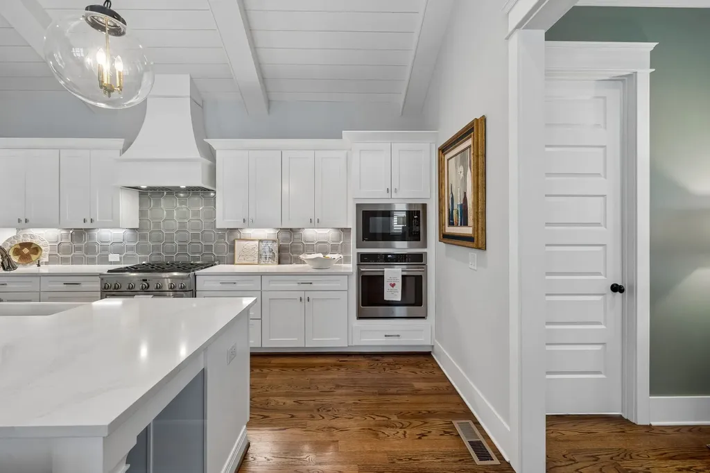 3410 Benham Avenue Nashville TN 37215
