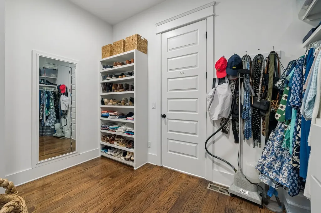 3410 Benham Avenue Nashville TN 37215
