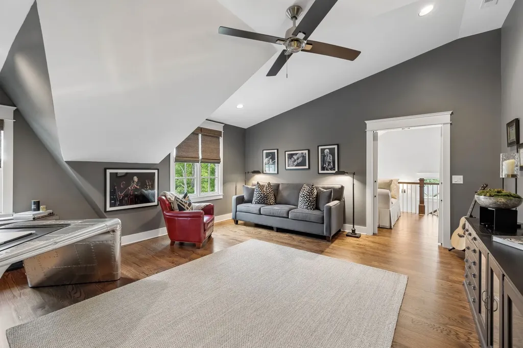 3410 Benham Avenue Nashville TN 37215