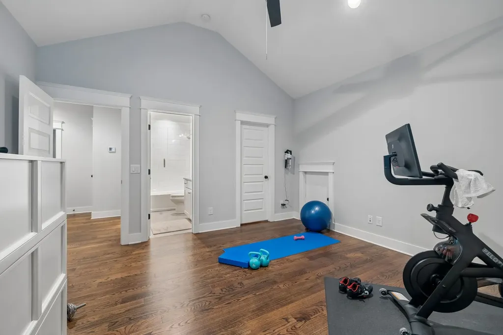 3410 Benham Avenue Nashville TN 37215